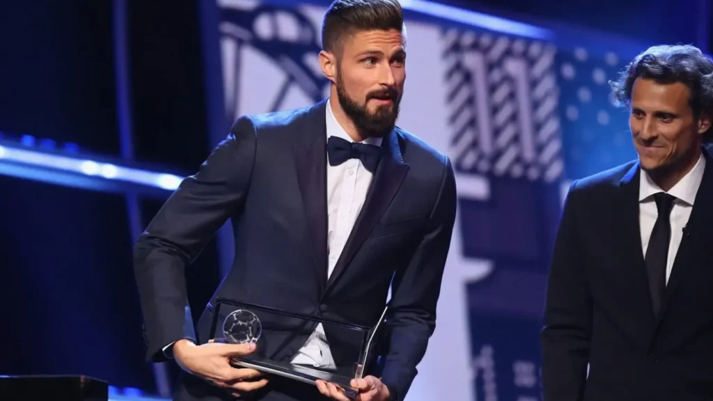 Puskas Là Gì? Khám Phá Giải Thưởng Bóng Đá Danh Giá