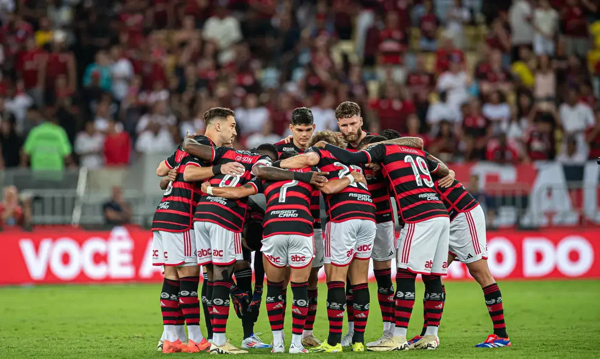 Câu Lạc Bộ Flamengo: Ngọn Lửa Đam Mê Bóng Đá Brazil