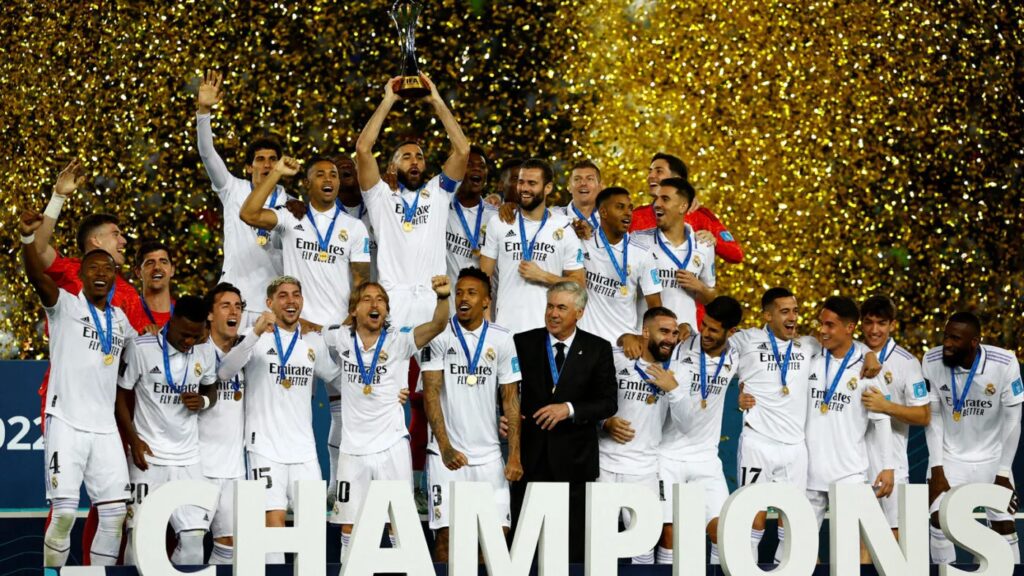 Đội Bóng Real Madrid Là Gì? Khám Phá Câu Lạc Bộ Huyền Thoại Từ Tây Ban Nha